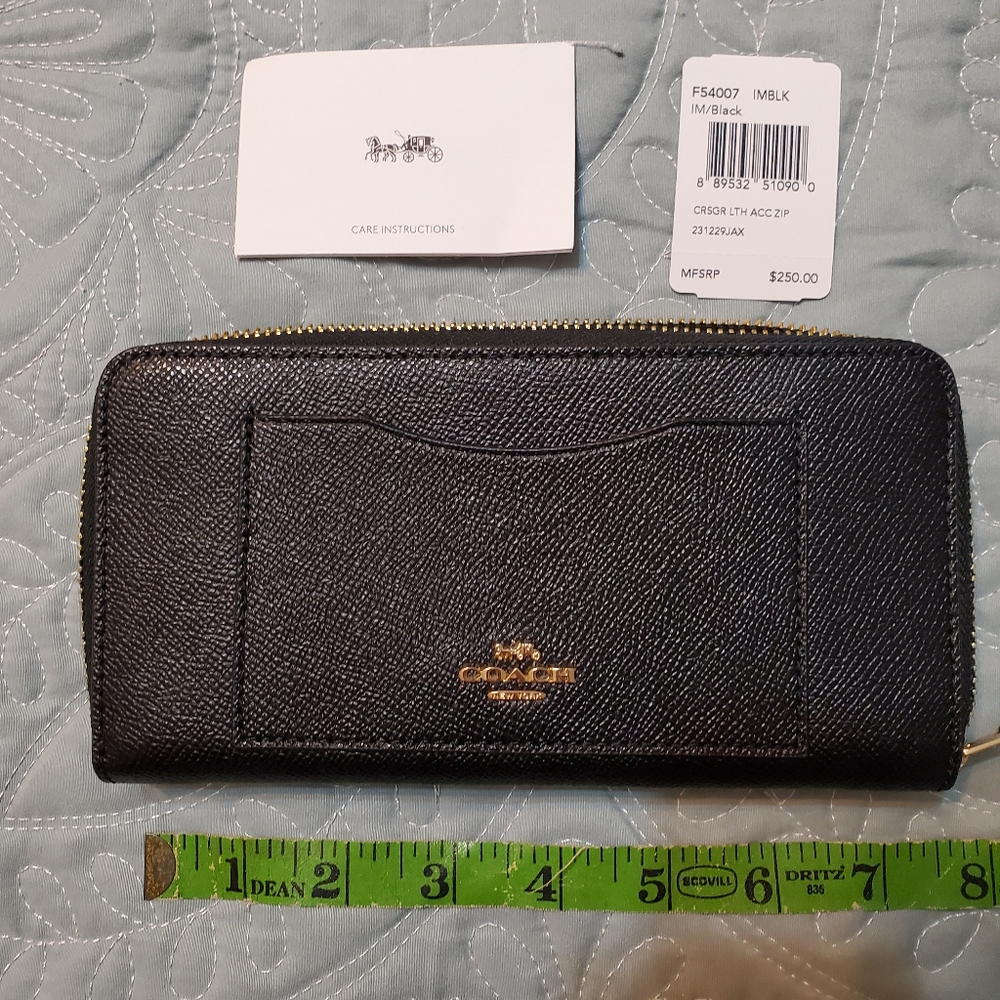 Coach accordion zip wallet
